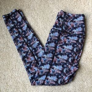 Victoria’s Secret knockout tights